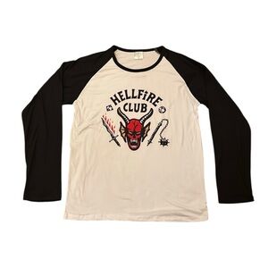 STRANGER THINGS Hellfire Club Baseball Tee, size L